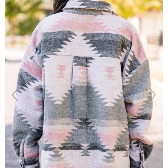 Brand New Aztec Print Shacket, Size Medium - Picture 5 of 12